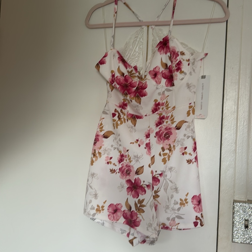 Cute lace back romper